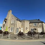 Anchor - Part Of The The Bay Village With Pool, Gym And Direct Access, Pub, Restaurant, Tennis And Meadows Walks Holiday home *