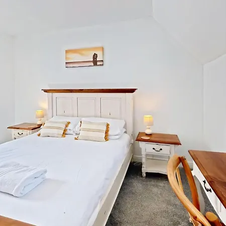 Casa vacanze Anchor - Part Of The The Bay Village With Pool, Gym And Direct Access, Pub, Restaurant, Tennis And Meadows Walks *