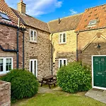 Anchor - Part Of The The Bay Village With Pool, Gym And Direct Access, Pub, Restaurant, Tennis And Meadows Walks Semesterbostad *